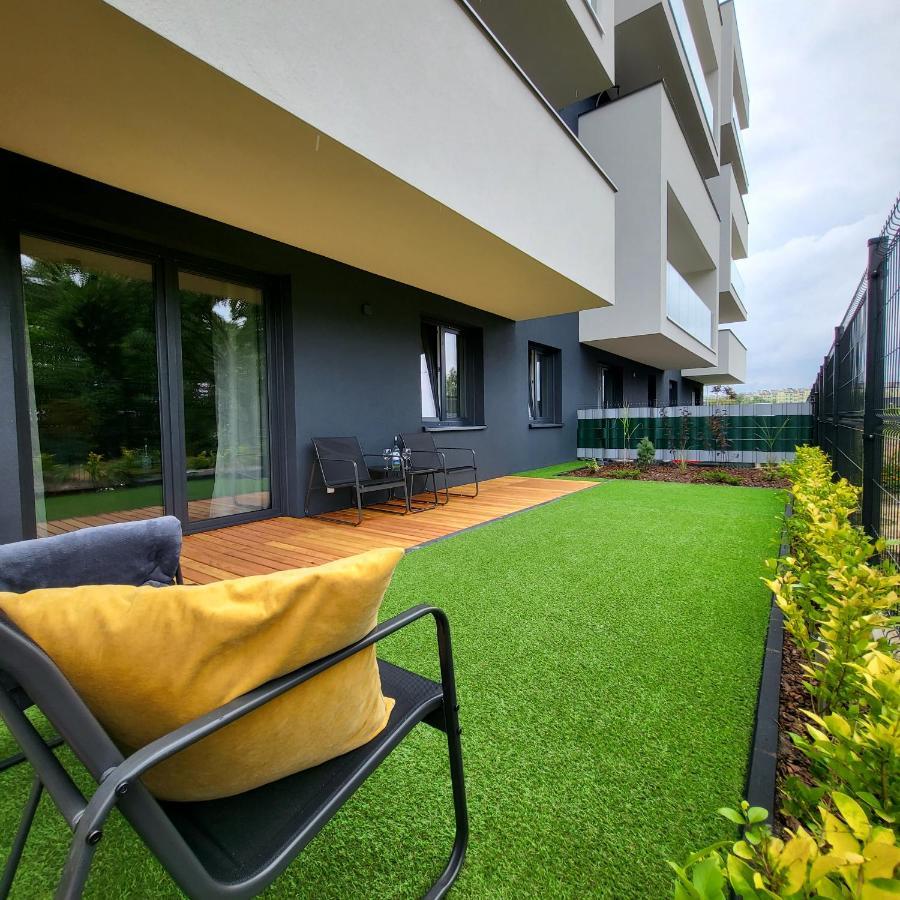 Apartament Vincent Крапковице Екстериор снимка